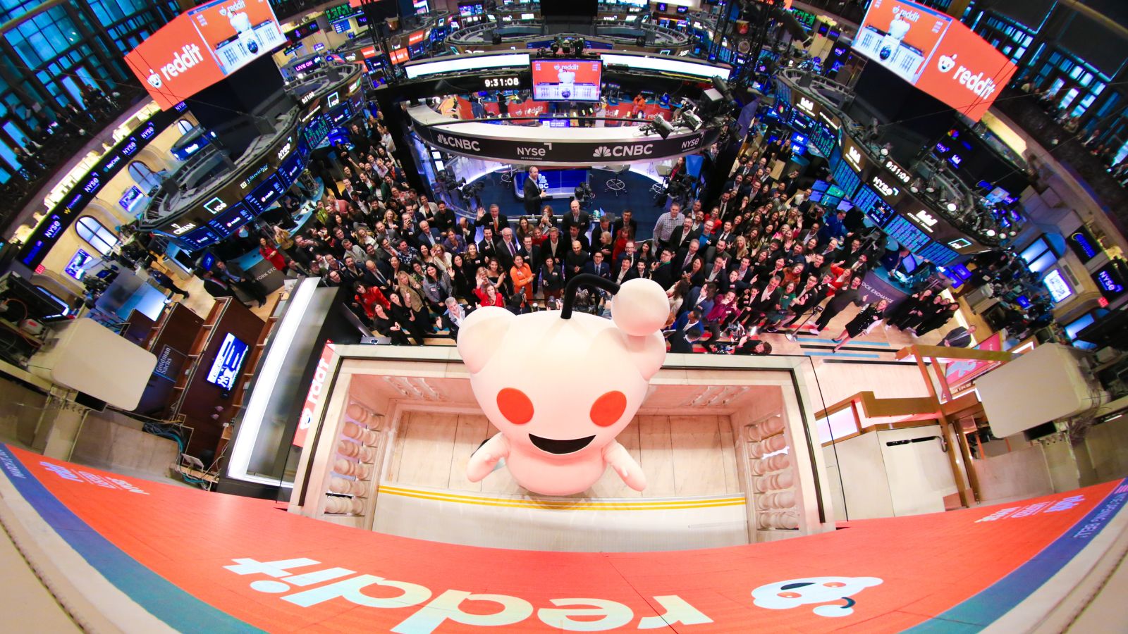 Reddit is bringing AI-powered translation to India, starting with Hindi; Bengali to be added soon